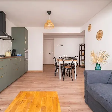 Jeroboam Fauvette, Bel Hyper Centre Διαμέρισμα Επερνέ